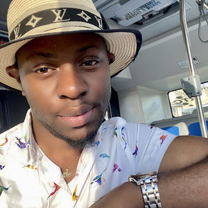 Meet your Posher, Mbobo